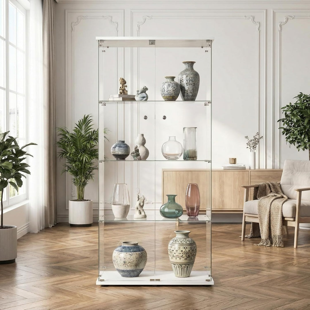 Meuble vitrine gris clair, deux portes, quatre etageres